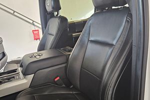 2017 F-o-r-s-d S-h-x-e-l-b-y F-150 S-u-p-e-r-C-r-e-e-w 4x4 RHD LHD d'occasion - Product Image 3