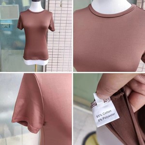 เสื้อยืดครอปแขนสั้นคอกลมสีน้ำตาลสำหรับผู้หญิง ทรงเข้ารูป สไตล์ลำลอง ผ้าเจอร์ซีย์ 100% ผ้าฝ้าย ระบายอากาศได้ดี สีพื้น - Product Image 3