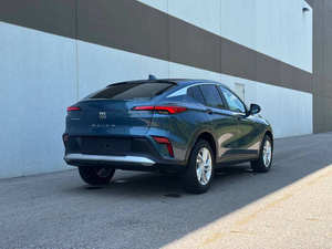 Bu-ick Env-ista Preferred 2024 2025, Ligero, Poco Usado - Product Image 2