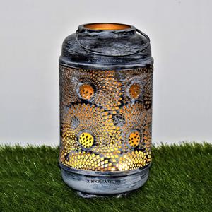 โคมไฟตั้งโต๊ะทำมือ ดีไซน์หรูหรา เป็นมิตรกับสิ่งแวดล้อม ทนทาน ใช้เป็นไฟกลางคืนได้  วัสดุโลหะ  พร้อมหลอดไฟ LED  ที่ใส่เทียนทีไลท์  เหมาะสำหรับเทศกาลคริสต์มาส - Product Image 2