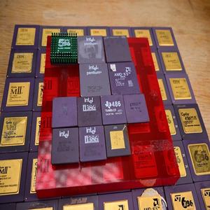 Processeur Intel Pentium Pro en céramique, processeur en céramique pour récupération de broches en or disponible en Thaïlande - Product Image 3