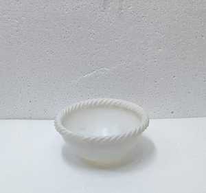 Tazón Decorativo Minimalista de Resina Hecho a Mano y Tazón de Resina de Diseño para Uso Múltiple Disponible para Compra al por Mayor, compre ahora - Product Image 2