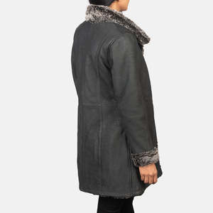 Manteau en cuir noir tissé Erica avec détails brodés, col haut, décorations en diamants, réversible, imperméable, tailles XS à XL - Product Image 5