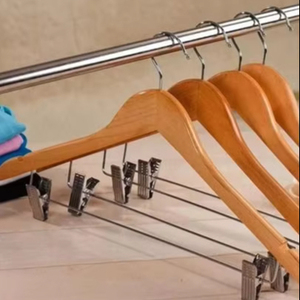 VARIÉTÉ ORNÉE FABRIQUÉE À LA MAIN MEILLEURE Qualité Boutique Style a Grade Lotus Cintre En Bois Avec Encoches avec Bar Costume Cintre - Product Image 1