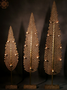 AK Laiton Traditionnel Design Humain Métal Décor De Noël Multi Couleur Fini Ensemble De 3 Pour Décoration De Table/Décor De Noël Accent - Product Image 6