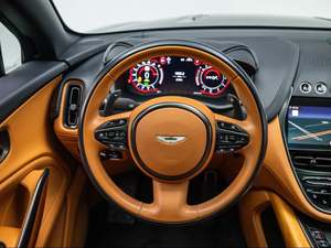 Comme neuf, super propre, ASTONN MAR-TIN DBX SUV AWD d'occasion 2022 - Product Image 2