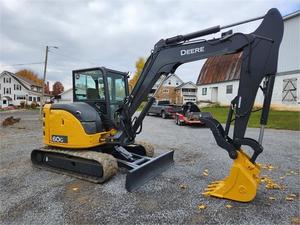 Producto superior Excelente estado Excavadora JD usada 60G Excavadora pequeña Motor diésel - Product Image 2