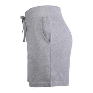 Nouveauté vente en gros de shorts pour femmes à la mode shorts en molleton taille haute avec impression de broderie de poche avec design de logo shorts pour femmes - Product Image 2