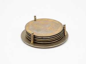 Handmade Pure Copper Metal Coasters Round <b>Table</b> <b>Mat</b> & Pad Set for Beer Glasses & Tumblers Stylish Metal Style - Product Image 5