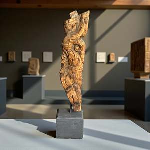 Support en bois antique pour connecteurs et supports d'étagères - Product Image 2