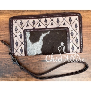 Cowhide Fur Hand Tooled Carving Leather Clutch Phone Case Stylish Hot Sale <b>Wallet</b> Multi Uses Western Leather Wristlet <b>Wallets</b> - Product Image 1