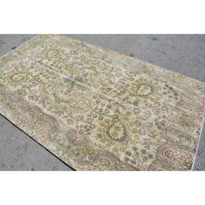 Alfombra plana de lana antigua Beige y verde de 5,3x9 pies, diseño de retazos turco Vintage para sala de estar adolescente o alfombra de yute - Product Image 4