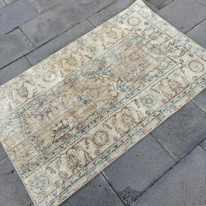 Vintage Rug, 2.8x4.5 ft Turkish Rug, <b>Brown</b> Oriental <b>Wool</b> Rug - Product Image 2