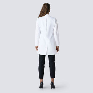 2024 bata de laboratorio blanca de manga completa diseño de alta calidad para Hospital gran oferta uniformes Unisex impresos de talla grande características mujeres hombres - Product Image 3