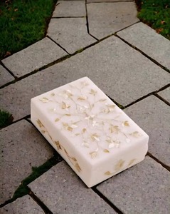 Meilleure boîte à bijoux décorative en nacre de qualité pour filles disponible à la vente en Inde - Product Image 2