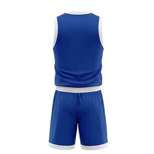 Ensemble de vêtements de sport modernes pour le basketball, design confortable pour les séances d'entraînement et les performances en match. - Product Image 3