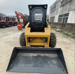 Meilleur rapport qualité-prix Garanti : Mini-chargeuse compacte Caterpillar 246D d'occasion, 95% neuve, modèle original, 4x4, à prix abordable - Product Image 4