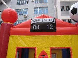 Vente flash : château gonflable de football américain de 13 pieds en PVC, usage commercial - Product Image 6