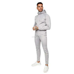 ชุดวอร์มออกกำลังกายแบบใหม่สำหรับผู้ชาย ผ้าโพลีเอสเตอร์ ชุดกีฬา - Product Image 1