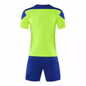 Nuevo Uniforme de Fútbol de Manga Corta, Ligero, Ecológico, con Impresión por Sublimación, Transpirable, Cómodo, Servicio OEM - Product Image 3