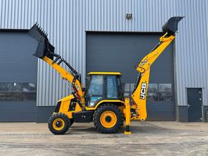 รถตักดิน JCB 3DX 4x4มือสองสภาพดีรถแบคโฮเดอร์ตักดิน JCB - Product Image 2