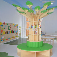 Étagère-Arbre sur Pied Moetry Design Personnalisé pour Chambre d'Enfant, Bibliothèque en Bois pour Enfants