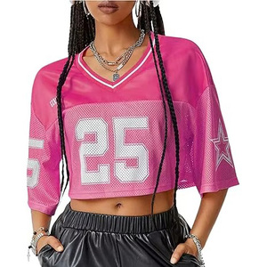 Camiseta de entrenamiento de manga corta y secado rápido para mujer, camiseta de fútbol americano con estampado de sublimación de gran tamaño recortada - Product Image 1