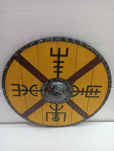 Bouclier complet fait à la main avec des couteaux à manche en bois pour le costume de soldat/guerrier. - Product Image 4