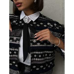 Blusas de Mujer con Lazo para Venta al por Mayor, Camisas Elegantes con Detalles Únicos - Product Image 4