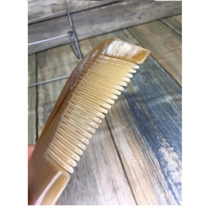 Peigne unique en corne de buffle et de vache pour cheveux, peigne en corne, extension de cheveux, couleur naturelle, corne naturelle pour cheveux - Product Image 5