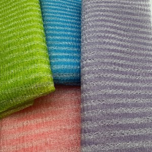 Mia MED ขัดผิวกายแบบญี่ปุ่น Loofah แปรงอาบน้ำยาวไนลอนอาบน้ำและที่ขัดผิวผ้าตาข่ายสำหรับทำความสะอาดร่างกายและอาบน้ำ - Product Image 1