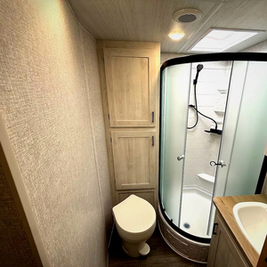 FOURNISSEUR DE NOUVEAUX MODÈLES 2026 East To West Longi tude 230FK - Product Image 2