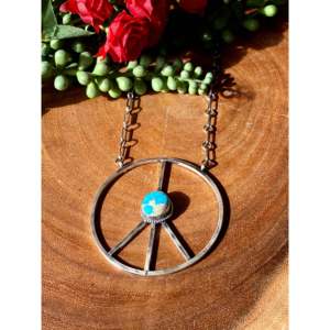 Collier tendance bohème Linda Lincoln Sonoran Rose Turquoise & Opale avec signe de la paix, plaqué or, chaînes en argent sterling, cadeau - Product Image 1