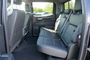 G-M-C Sierra 1500 SLT Crew Cab 4WD Usada de 2022 - Product Image 3