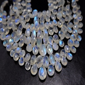 Pierres précieuses de forme goutte de larme facettées en pierre de lune arc-en-ciel de qualité AAA, perles pour la fabrication de bijoux - Product Image 2