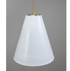 Lustre martelé de qualité exclusive Design attrayant Lampe suspendue de luxe Couleur blanche pour la décoration d'hôtel à bas prix - Product Image 1