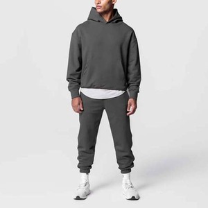 Sweats à capuche avec logo personnalisé OEM Basics Sweatshirts haute qualité 100% coton Design vintage unisexe pour hommes femmes Digital pour l'hiver - Product Image 3