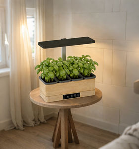 Jardin d'intérieur intelligent J&C à l'aspect bois naturel avec lumière LED réglable pour les herbes aromatiques et les légumes à feuilles vertes de la cuisine - Product Image 3