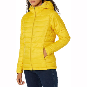 Chaqueta acolchada corta de invierno 2024 para mujer, abrigo de burbujas con cremallera gruesa de manga larga, características impermeables, bombardero con capucha de talla grande para verano - Product Image 4