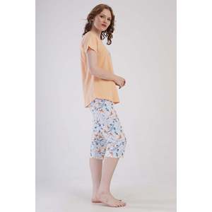 Conjunto de pantalón capri y top de cuello redondo KADIN P.SUPREM O YAKA KISA KOL ETEGI OVAL - Rosa suave - Rosa suave - Product Image 3