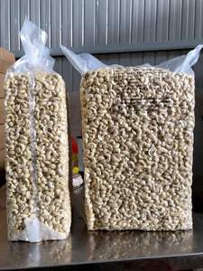 Nueces de Anacardo de Vietnam de Grado W240 y W320, el Mejor Producto de Exportación, Refrigerio Nutritivo, Procesado Crudo, Precio Económico, Productos de Granja Lechera Disponibles - Product Image 4