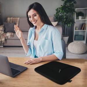 Funda para portátil de 15,6 pulgadas, funda protectora de poliéster a prueba de golpes para ordenador con bolsillo frontal, correa cruzada, cierre de cremallera - Product Image 1