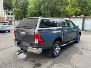 2018 para Toyota HiLux Aspire modelo usado con gasolina FWD tela Interior oscuro mano izquierda dirección automática caja de cambios R16 neumático Si - Product Image 6