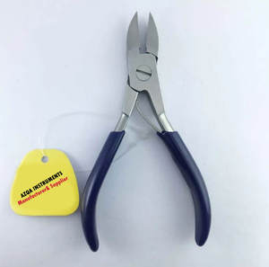 Cortaúñas Profesional de Acero Inoxidable con Mango Ergonómico, Logotipo Personalizado, Diseño de Unión Lateral, Hecho en Pakistán - Product Image 6