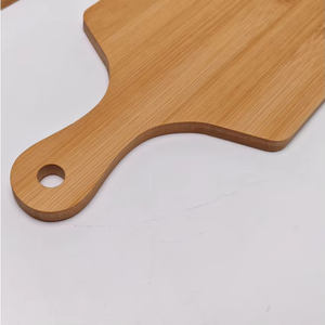 Tabla de Cortar y Picar de Madera Natural REHMAN CRAFT con Asa Integrada, Ecológica, 1.5 cm de Grosor, Apta para Lavavajillas - Product Image 6