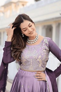 Lehenga Choli Lavanda Reversible Semi-Cosido y Adornado para Fiesta (Código de Estilo Chidiya) - Product Image 6