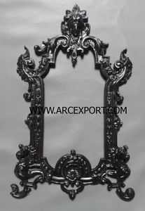 Bordure de couleur en métal doré Nouveau design de décoration Cadre photo fantaisie de décoration de luxe dernier cri au prix de gros - Product Image 4