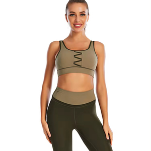 Nouveau design de haute qualité, ensemble de yoga en deux pièces, ensembles d'entraînement sans couture pour femmes, prix bon marché pour la vente en ligne - Product Image 1