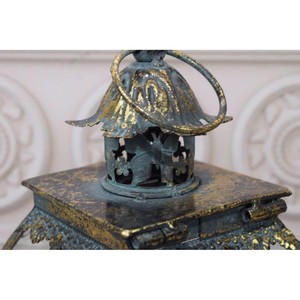 Lanterne décorative en laiton de luxe avec fenêtres en verre - Décoration artisanale écologique pour la maison et les mariages, cadeau - Product Image 2