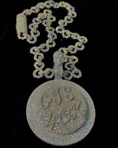 Pendentif personnalisable en forme de dessin animé en argent sterling 925 pour hommes 3Ct Princess Cut Moissanite avec Channel Set Hip Hop Style Charm - Product Image 3